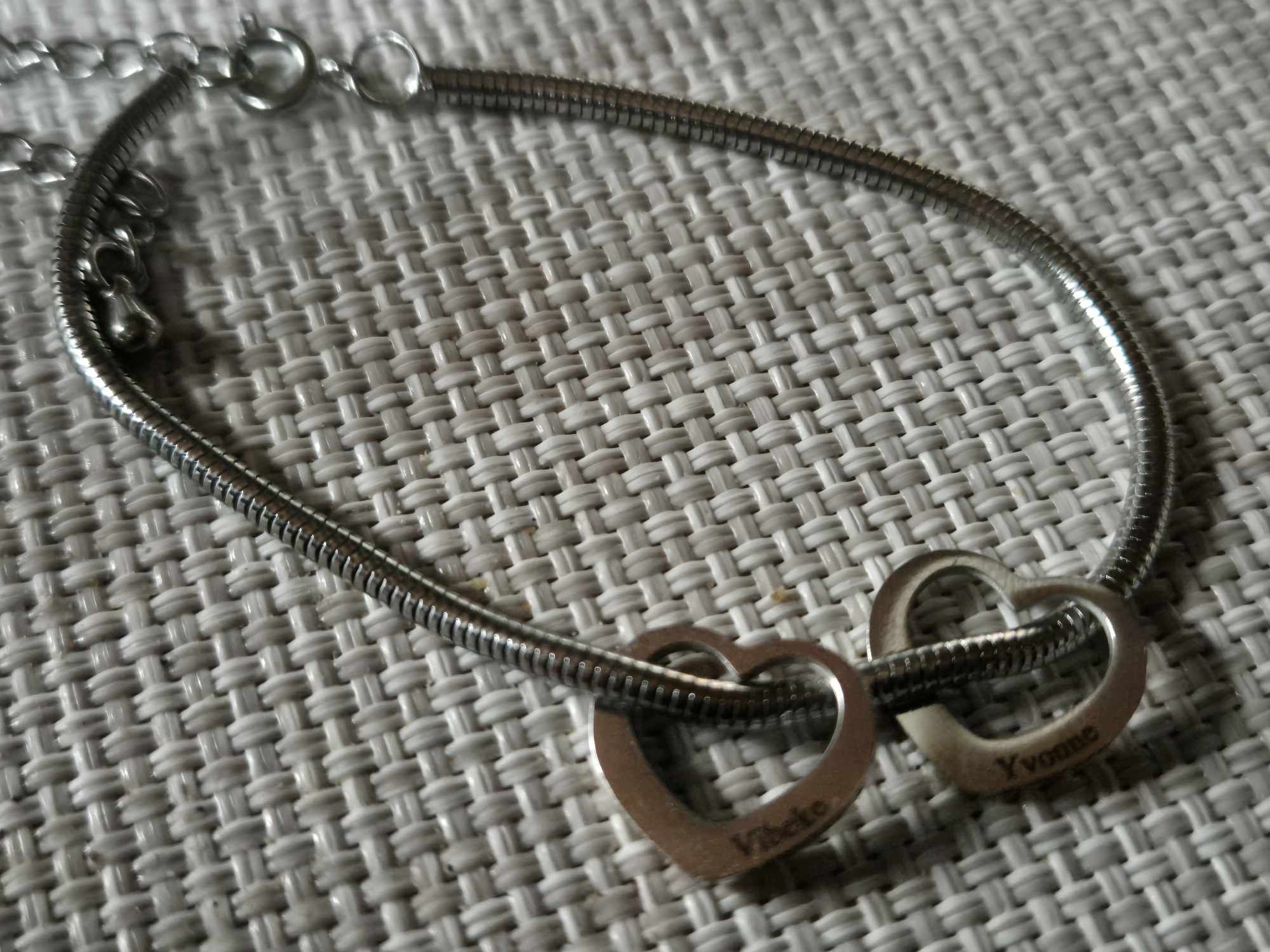 Armbånd med hjerter